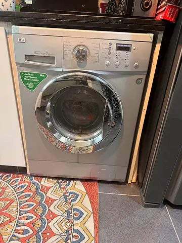 LG 7 Kg Front load Washer 1200 Rpm Silver FREE DELIVERY +WARRANTY