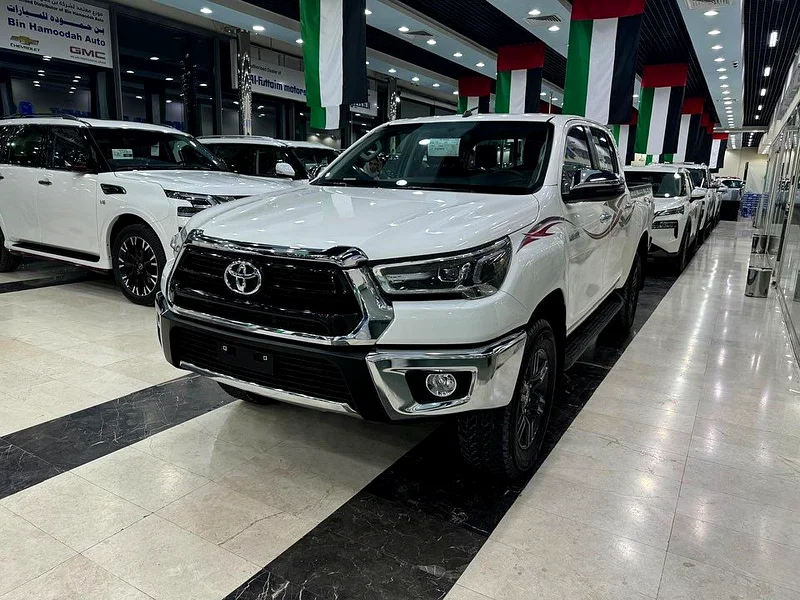 Toyota Hilux Double Cab Pickup Manual Transmission 2025 Dealer Warranty63146742133634111