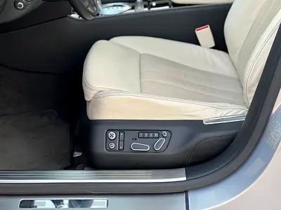 صورة مصغرة 16 لـ 2013 Bentley FLYING SPUR