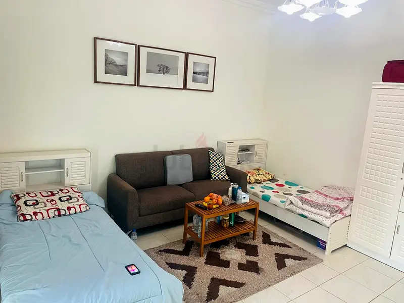 Apartment EXECUTIVE BED SPACE ARE AVAILABLE NOW IN AL RAFFA