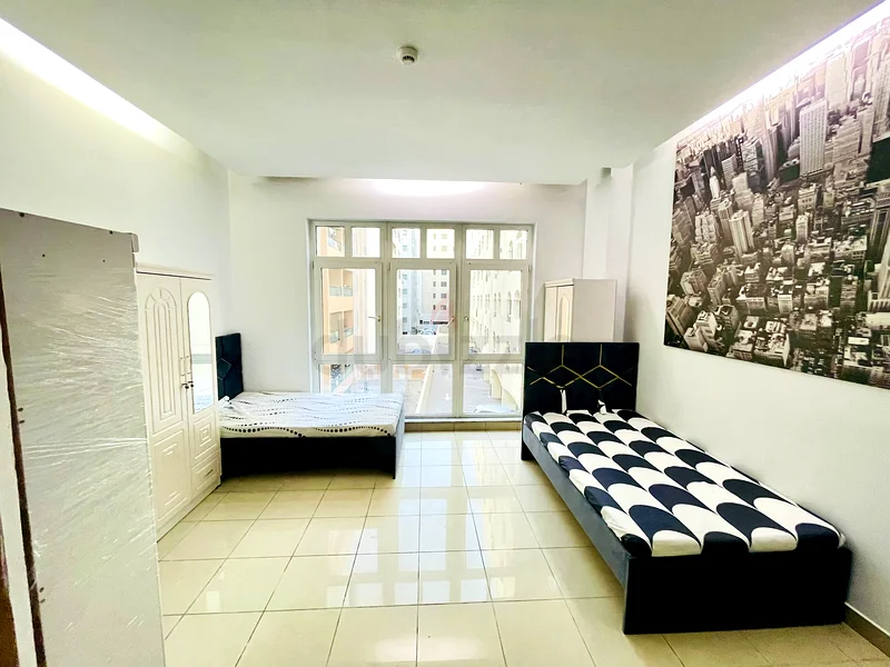 Apartment Executive female bed space. Dubai