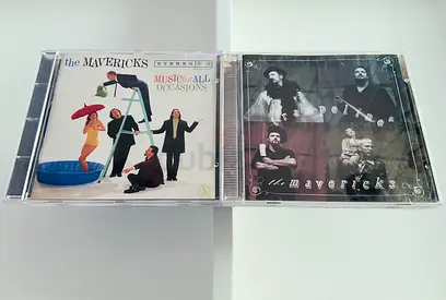 2 Mavericks Music CD’s