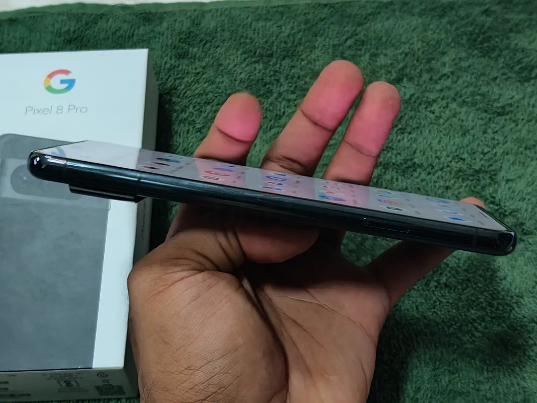 Pixel 8 Pro63215379769345117