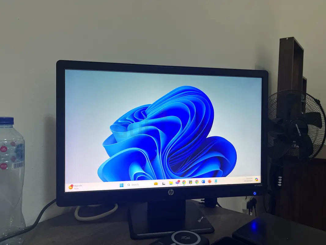 HP Monitor 20-inch Monitor for Sale