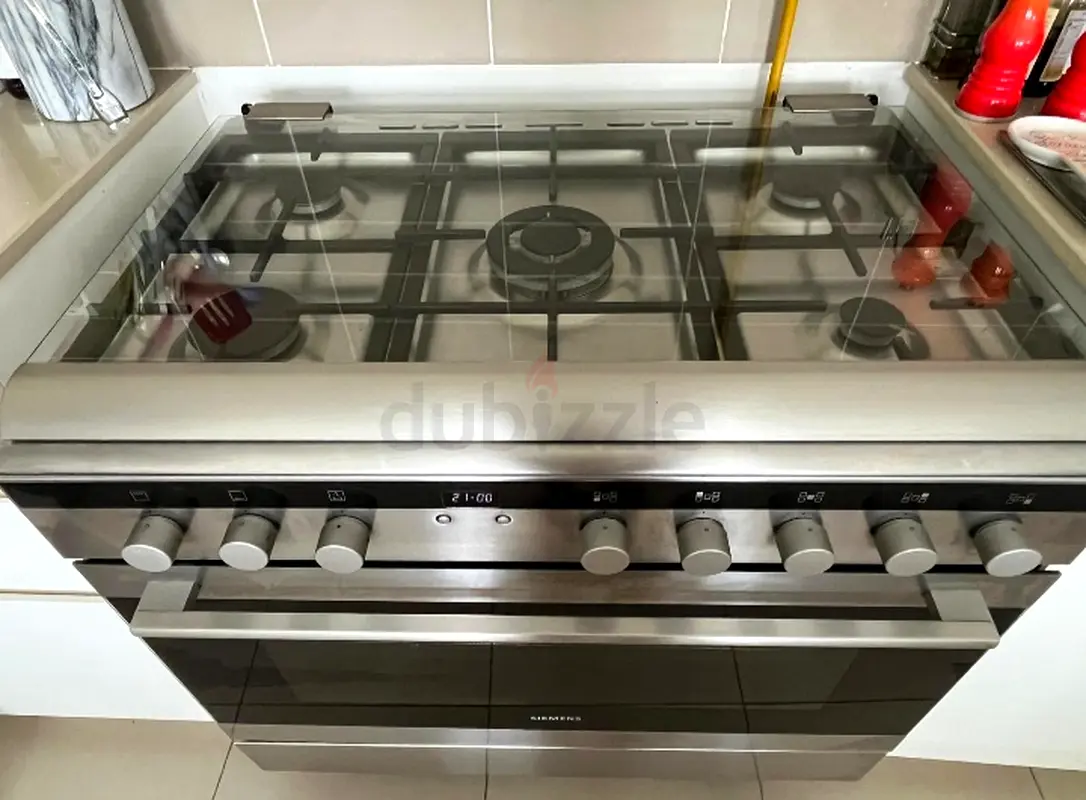 Siemens Gas Stove 4 Burners With Fan 90cm Mint Condition Full Safety