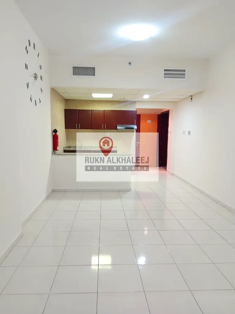 Apartment STUDIO FLAT AVALIABLE FOR RENT IN AL NAHDA SHARJAH VERY EASY