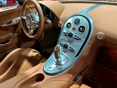 2009 Bugatti VEYRON — фото 4