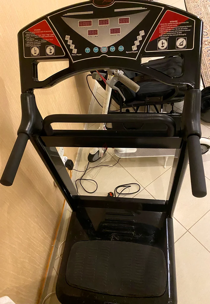 Exercise Vibration Device, Good Quality,In Excellent Condition