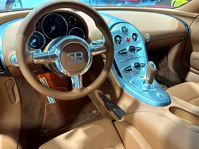 2009 Bugatti VEYRON — фото 6
