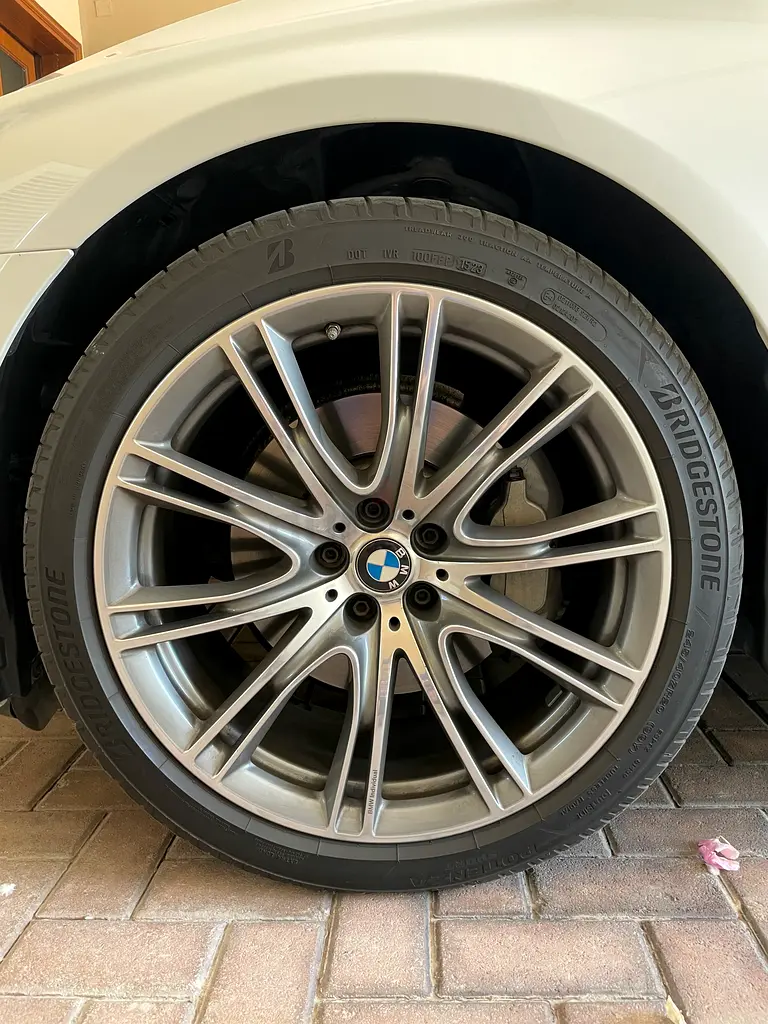 BMW G12 730Li Exclusive High (Full Options)