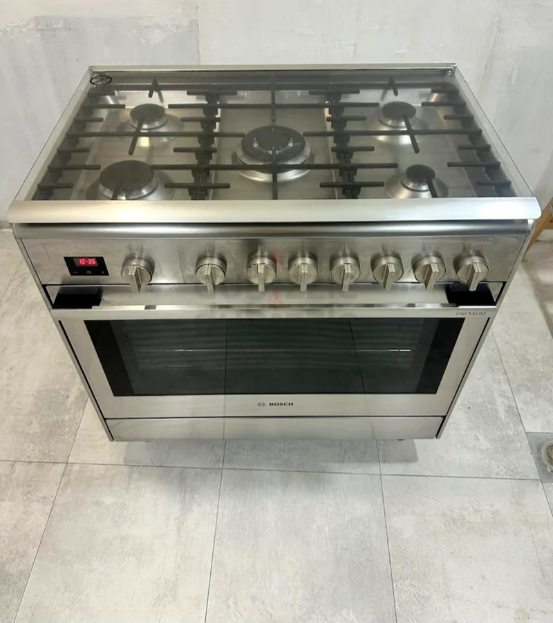 Bosch 8series full gas cooker 90/60cm