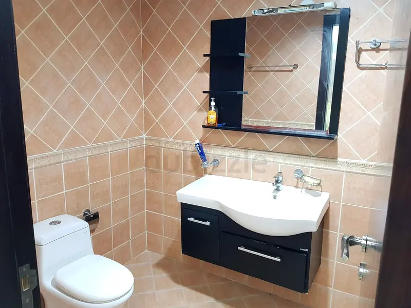 Apartment Bed space next to mall of the emirates Dubai