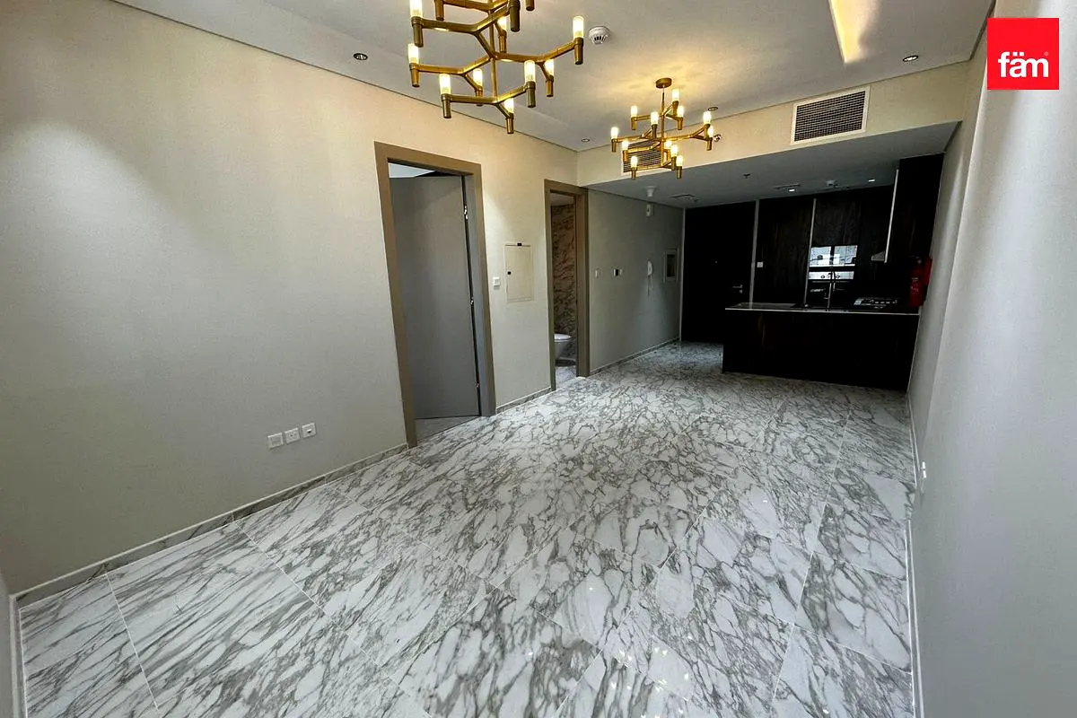 Apartment READY TO MOVE HIGH FLOOR NEAR METRO Dubai