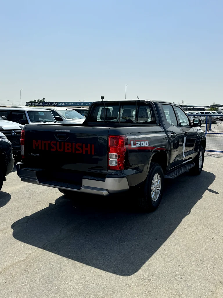 Mitsubishi L200 2.4L P DC 4WD New Face 5MT63231636948737113