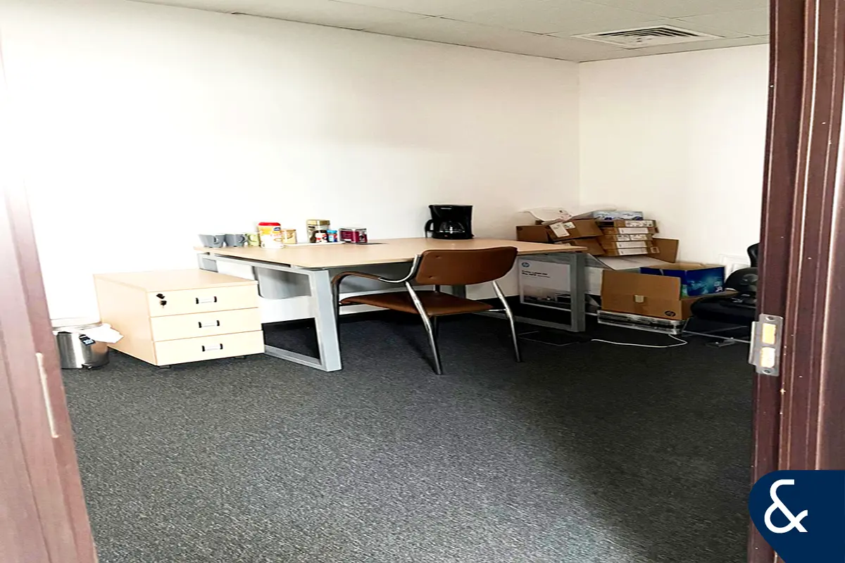 Office Fitted Unit 3 Partitions Great Views Dubai