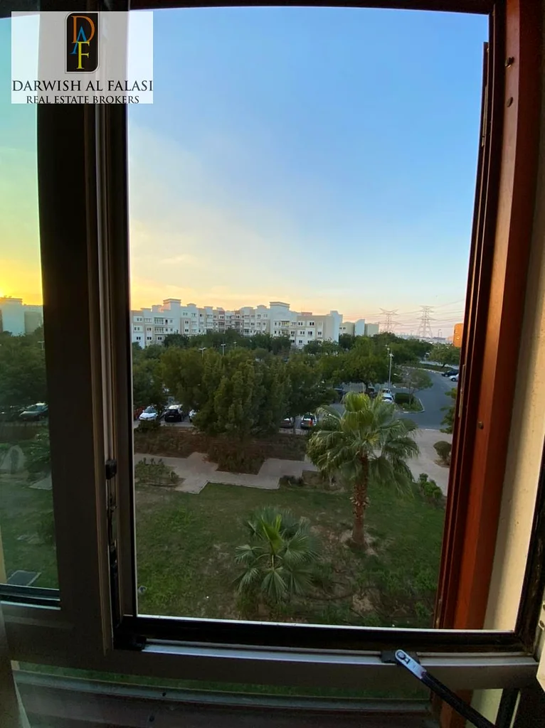 Apartment Furnished studio in near the garden metro with lots of free