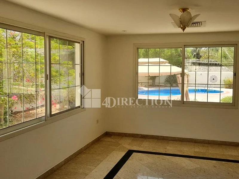 Villa Slightly Negotiable Private Pool and Garden Dubai