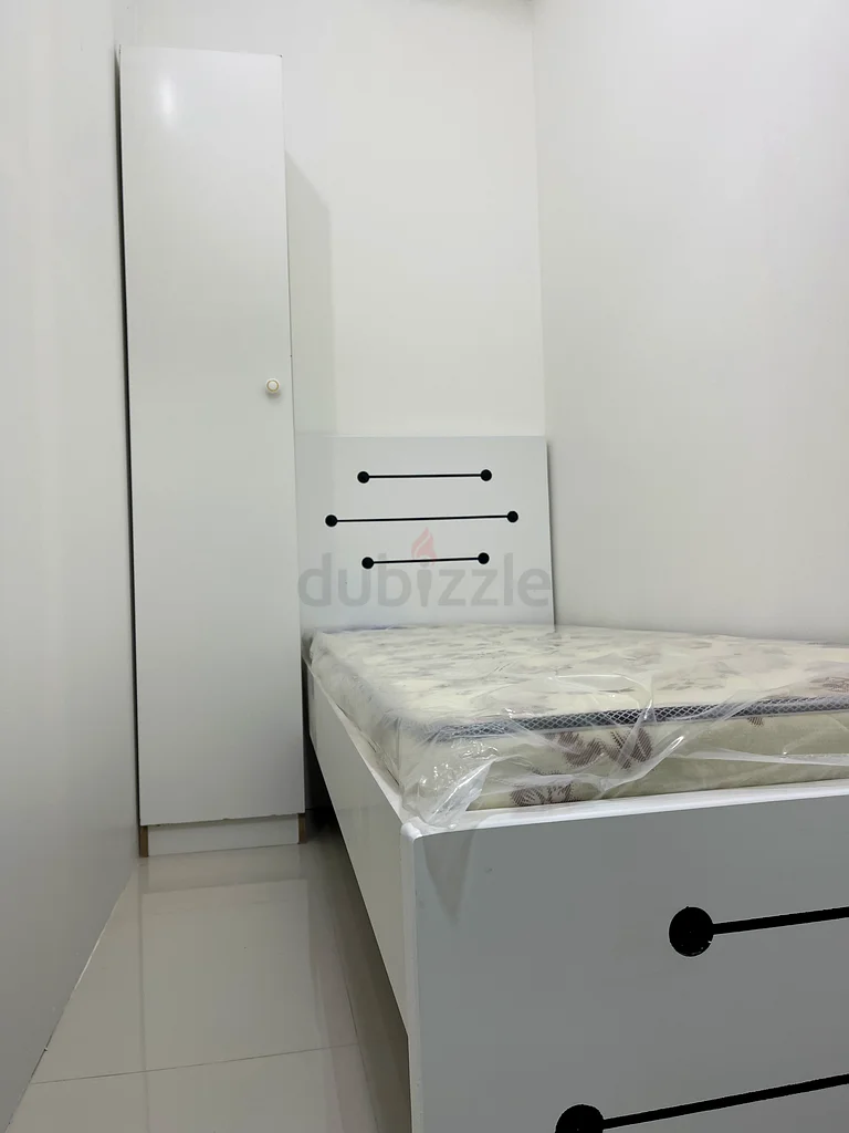 Apartment Partitions available in DIP1 Dubai