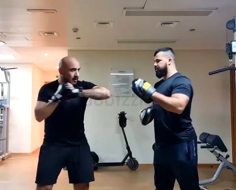 kick boxing personal trainer at your place63221352766339114