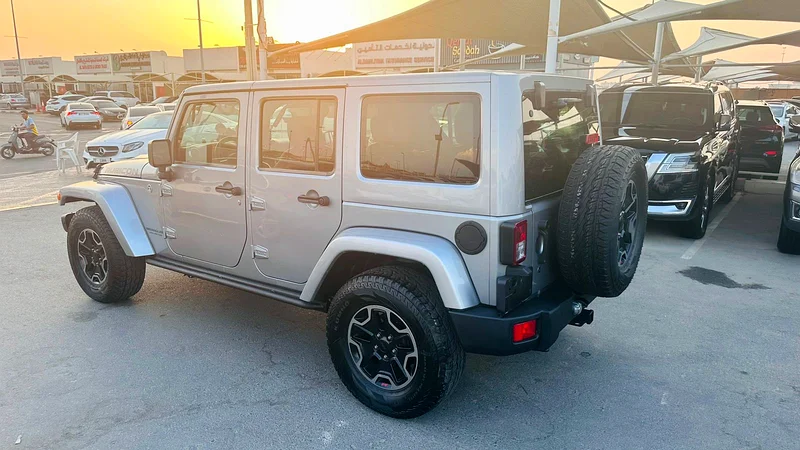 JEEP WRANGLER RUBICON 2016 GCC FULL OPTION VERY CLEAN CAR NO ACCIDENT63225310853634113