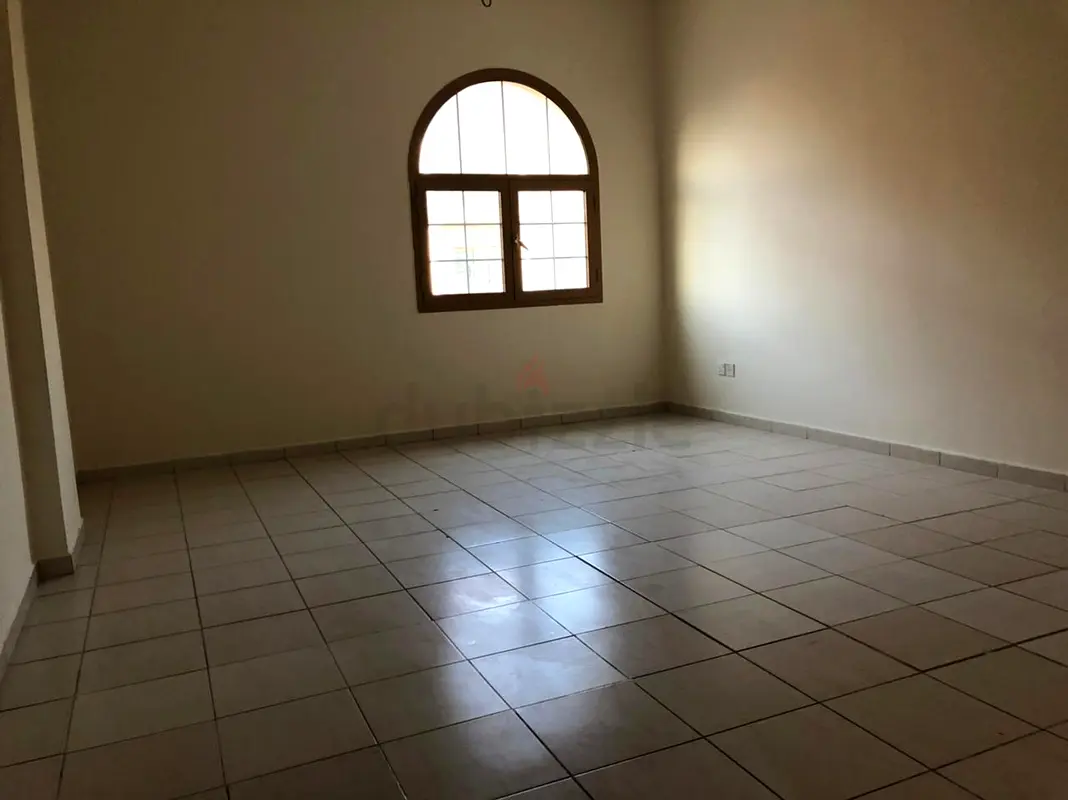 Apartment Room available at International City Dubai