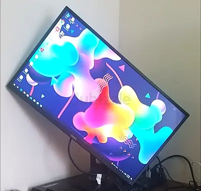 27inc Dell IPS Display Nerrow Bezel Full HD LED Monitor With HDMI + Hidrolic Stand Model No P2717H.