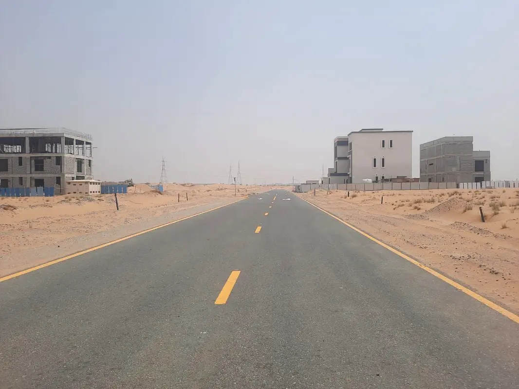 Land FOR SALE RESDENTIAL LANDS VERY PRIME LOCATION ONLY ARAB CAN OWNED