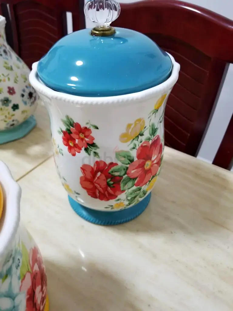 The Pioneer Woman Storage Jars