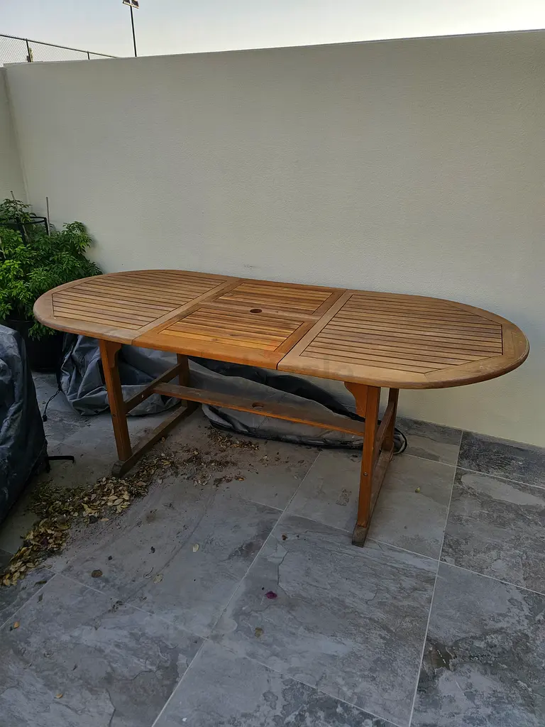 Outdoor Table and Chairs