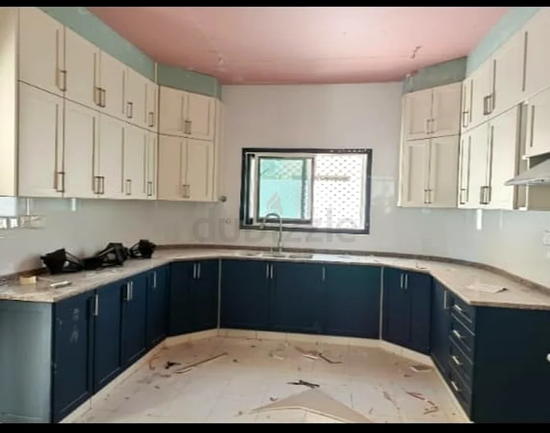 باب دش من الألومنيوم والزجاج63219833855618114