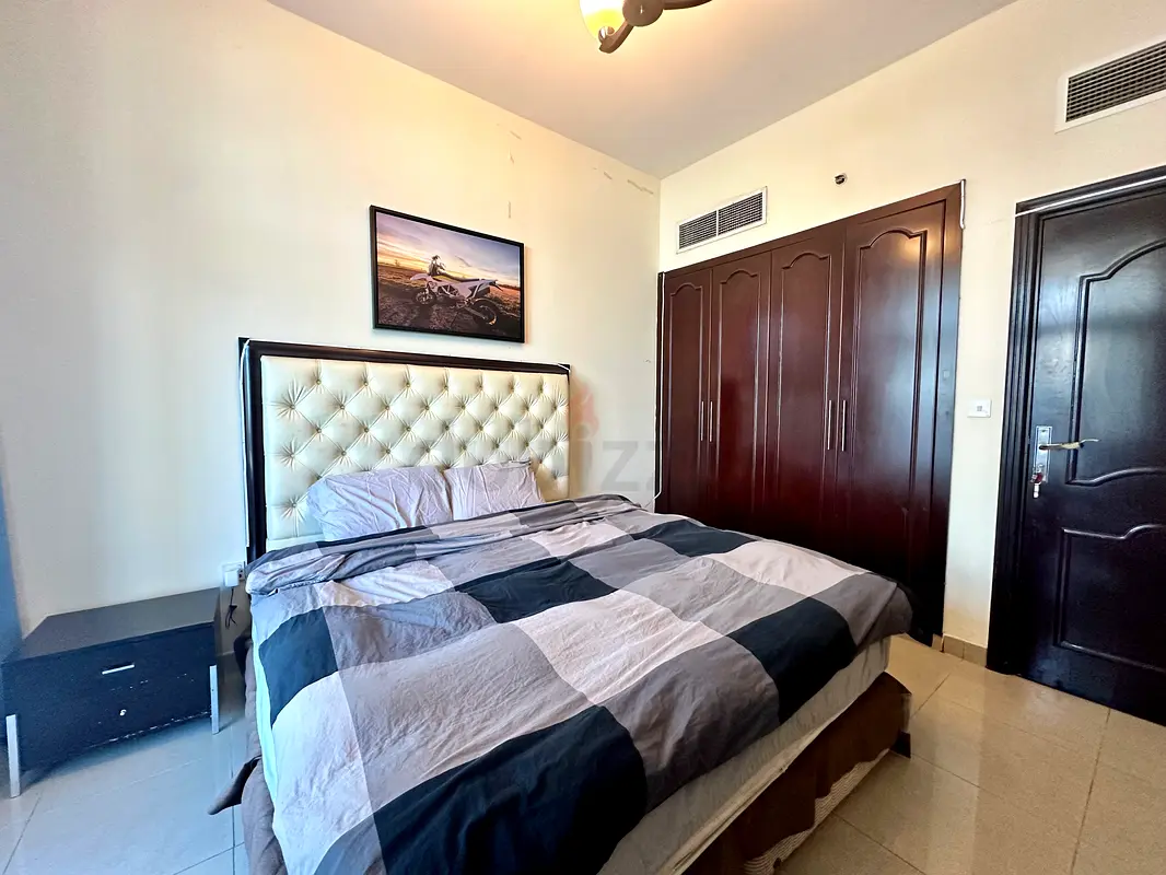 شقة للإيجار Room for rent in Barsha Heights دوبيزل كل المدن