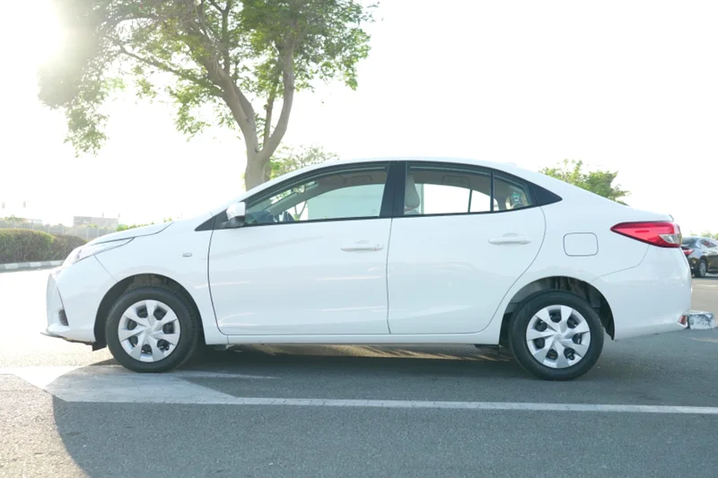 TOYOTA YARIS MODEL 2022 WHITE 78,000 KM63137337424643111