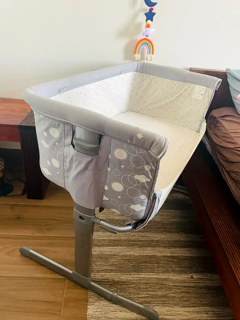 Chicco next to me crib