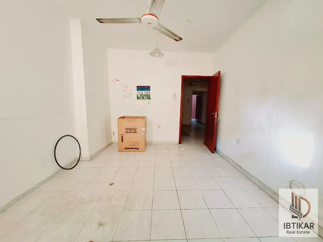 Apartment CHEAPEST PRICE 1BHK WINDOW AC CLOSE TO ABU SHAGARA PARK
