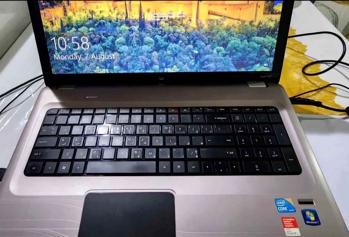 Hp pavilion Dv7. 17 inch  core i5 2nd generation63254993418498112