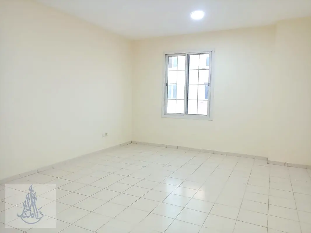 Apartment Studio Available For Sale In England Cluster without Balcony