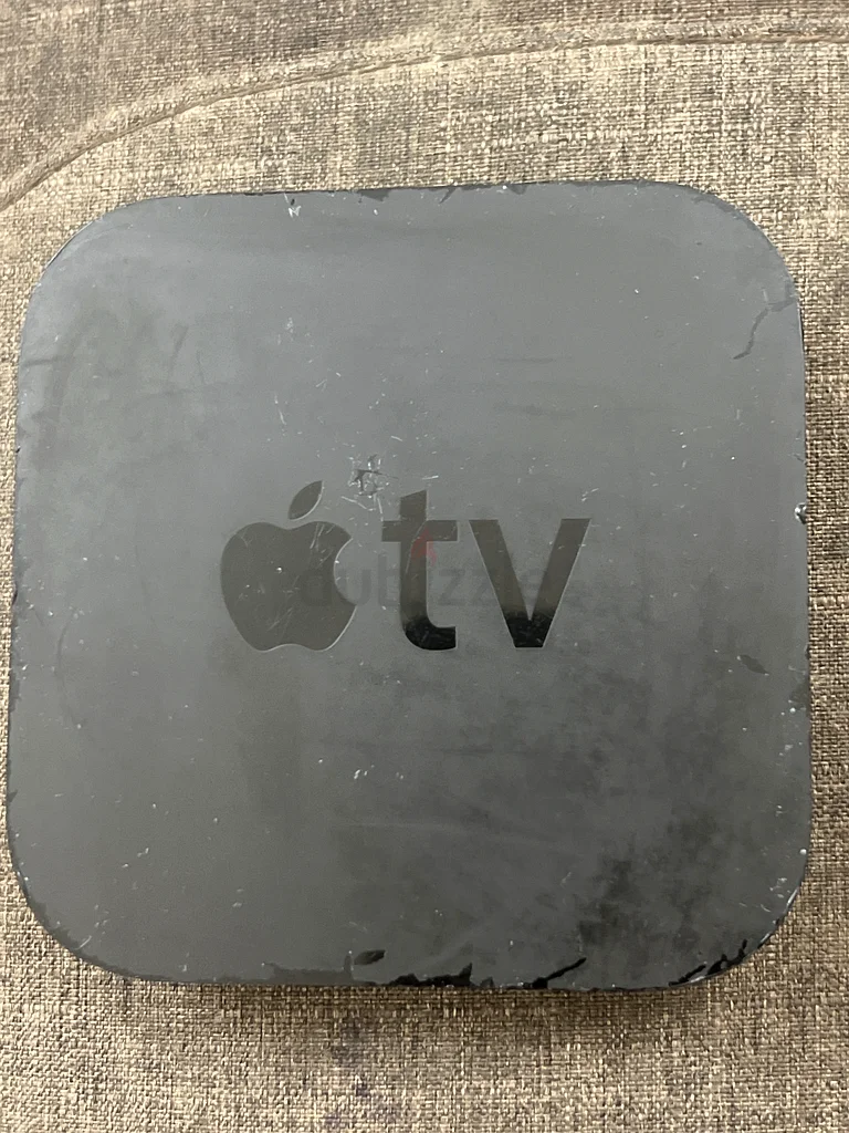جهاز Apple TV الجيل الأول مع جهاز التحكم عن بعد63261826422017111