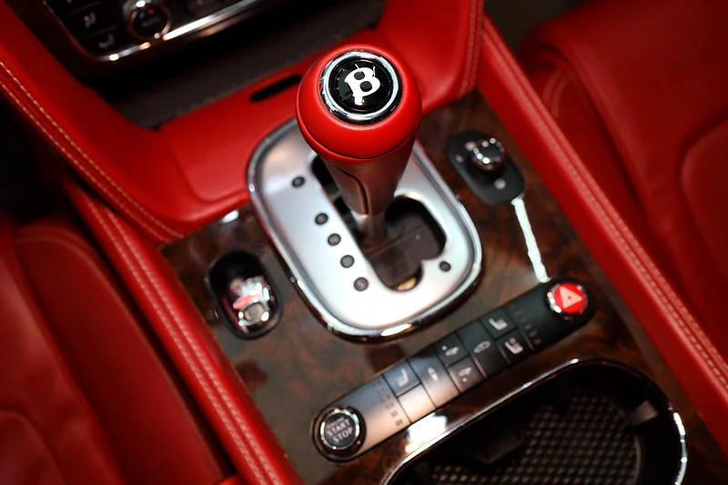 Bentley Continental GT V8, 2015, GCC Specs, Full-Service History!!63134991510401114
