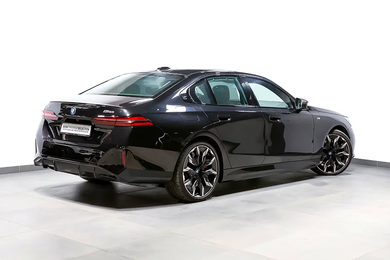 BMW  i5 M60 xDrive (REF NO# 142272)63162930283138112
