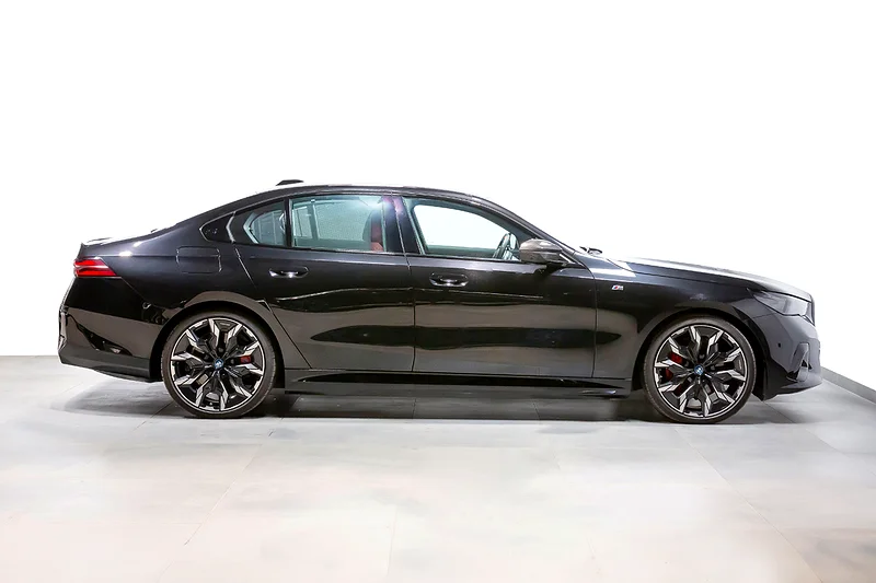 BMW  i5 M60 xDrive (REF NO# 142272)63162930283138111
