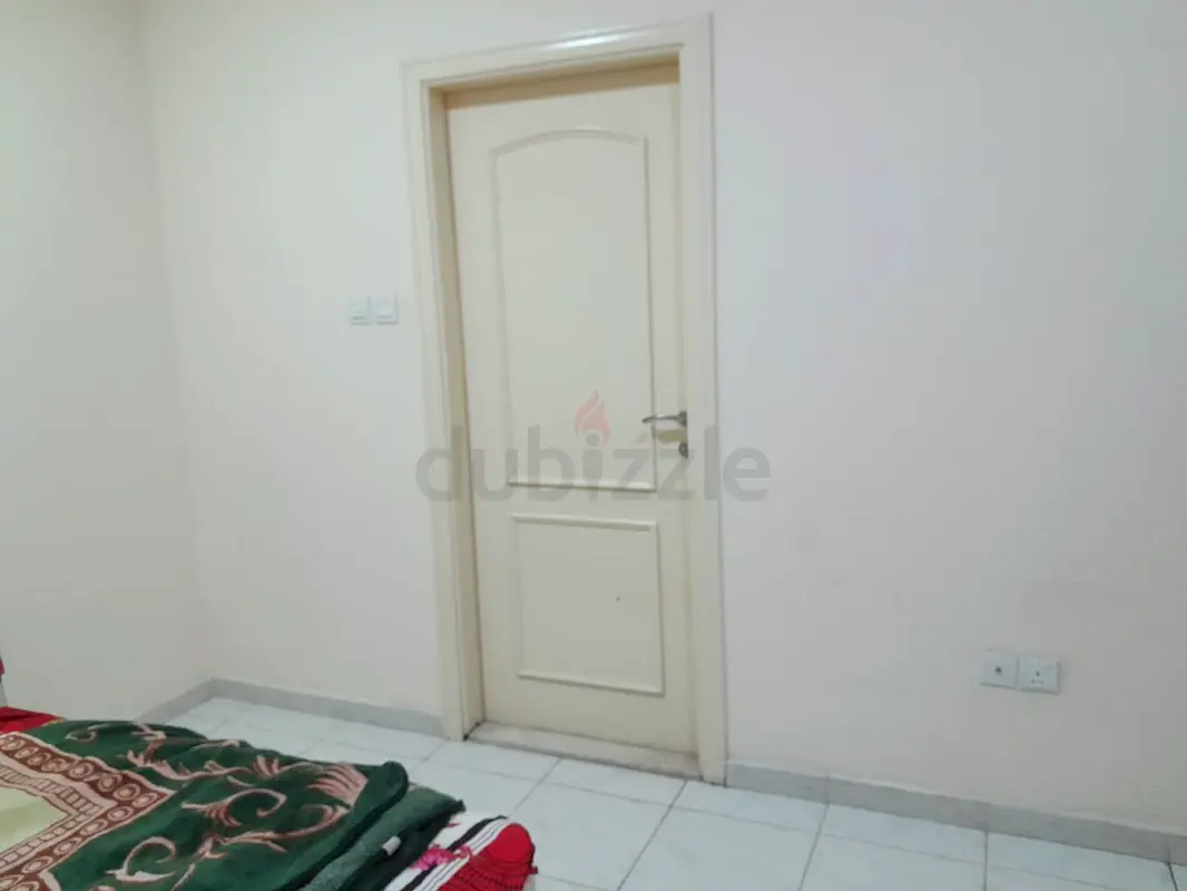 Apartment Master Bedroom with attached washroom available for Keralite