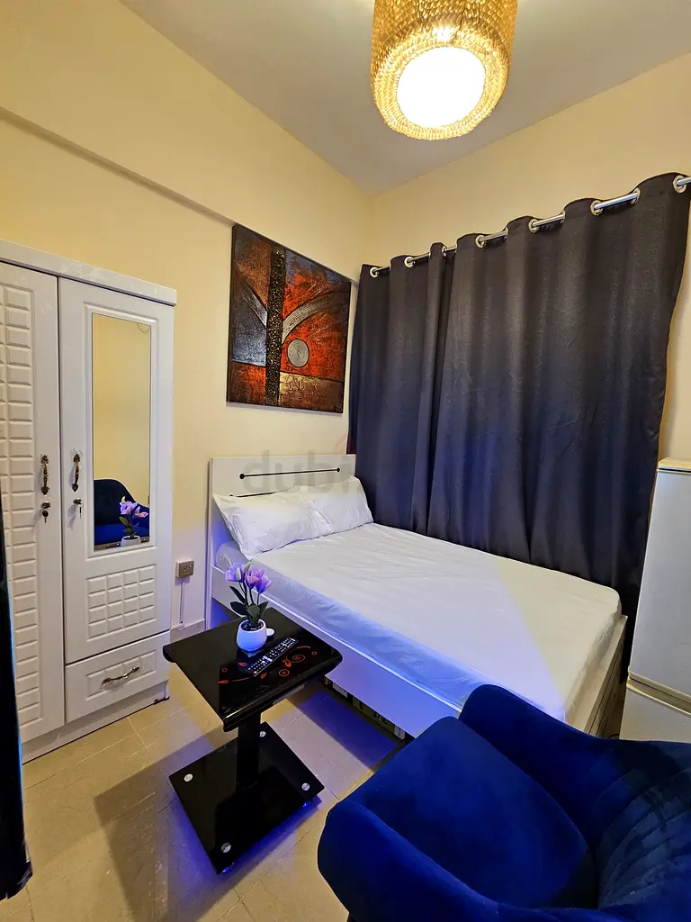 Apartment CLEAN AND SPACIOUS PARTITIONS READY TO MOVE IN AVAILABLE FOR