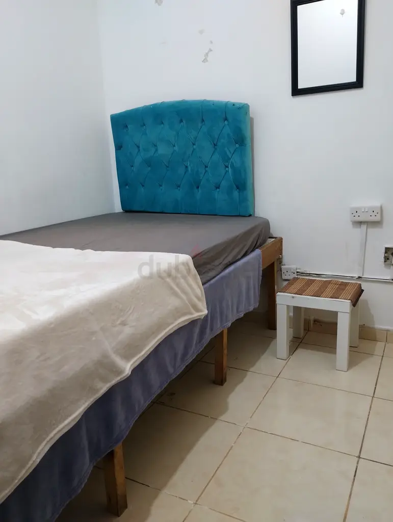 Apartment HalfRoom Full Partition w/BuiltIn Cupboard Available for