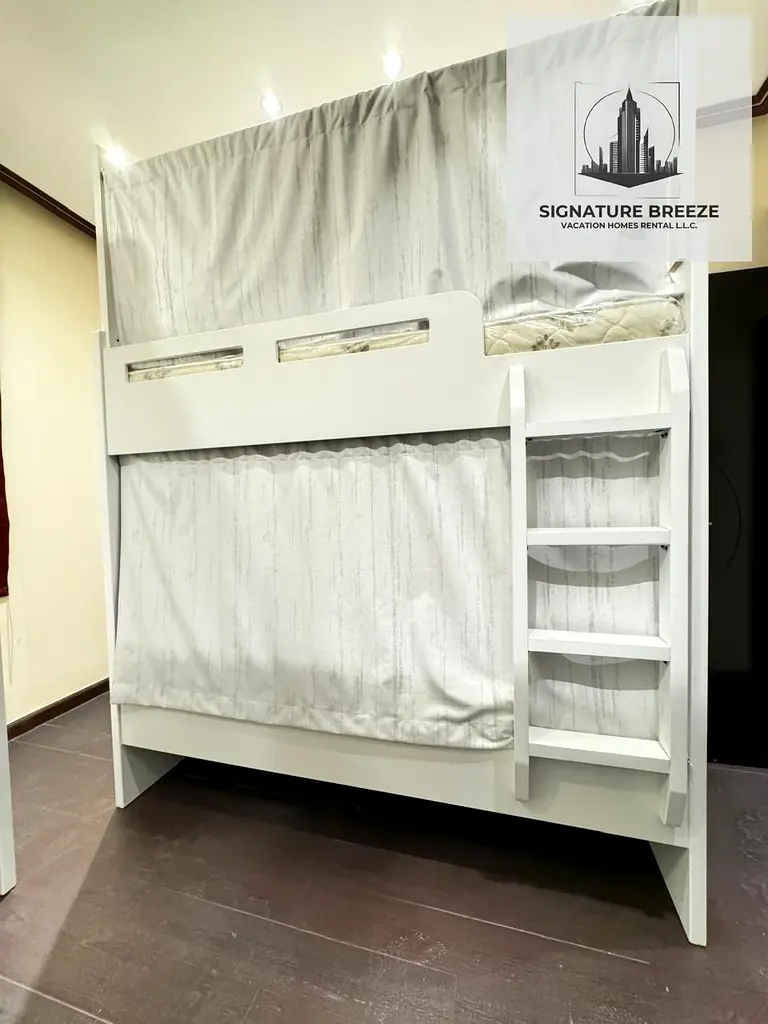 Apartment Bed Space Available For Executive Bachelors Dubai