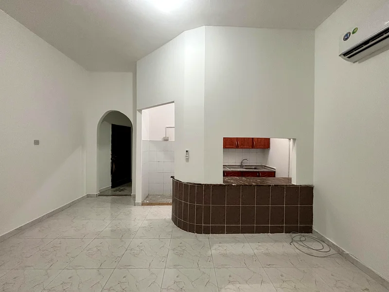 Apartment Beautiful Studio Opp Mushrif Mall 3000 Monthly (Details In