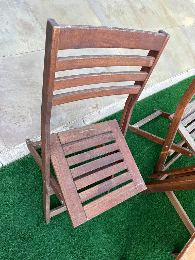 IKEA Applaro outdoor table and 4 chairs (plus 2 chairs free)