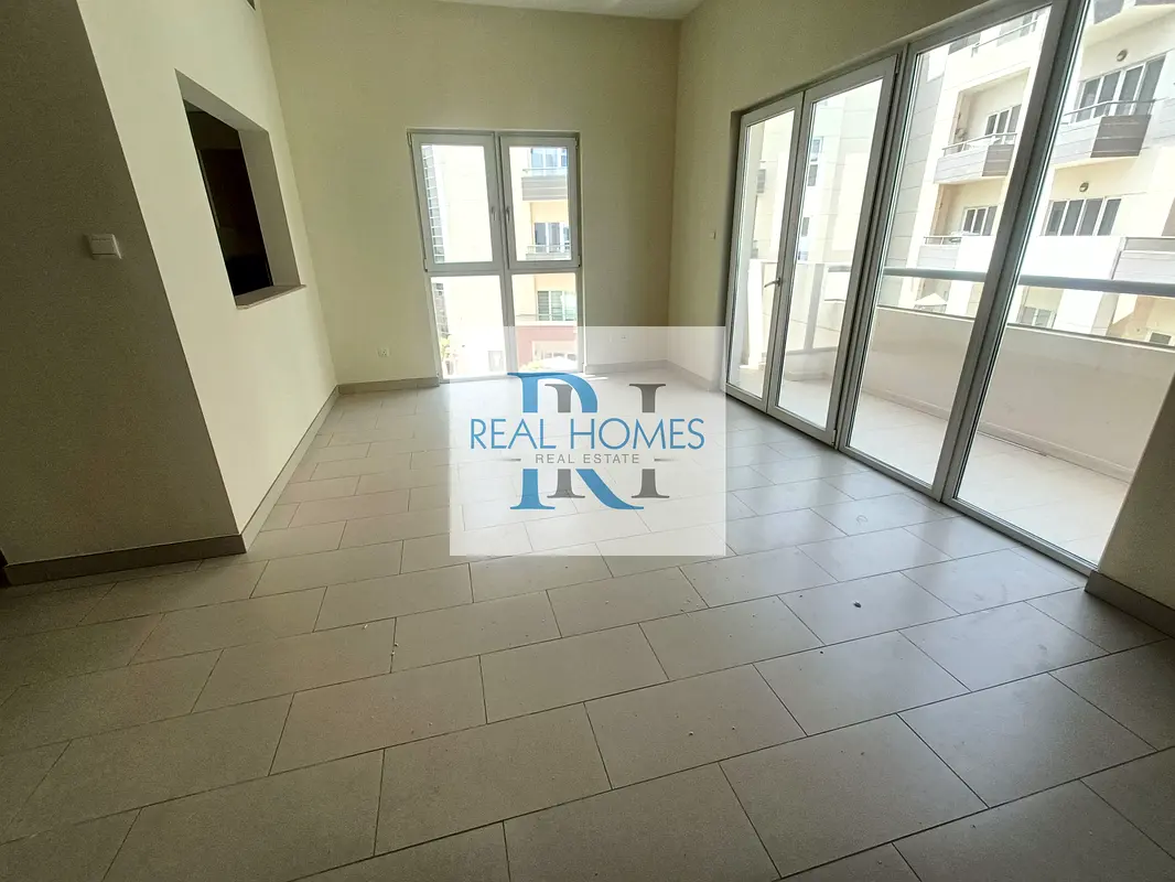 Apartment Specious 1 BHK With Study Room Including Kitchen Appliances