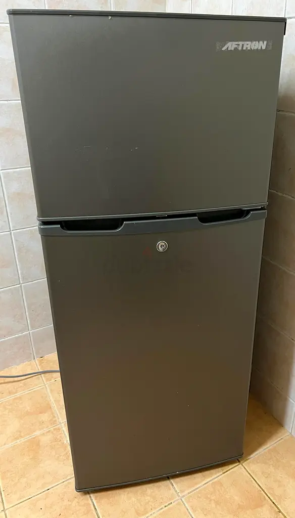 Aftron Refrigerator 180L