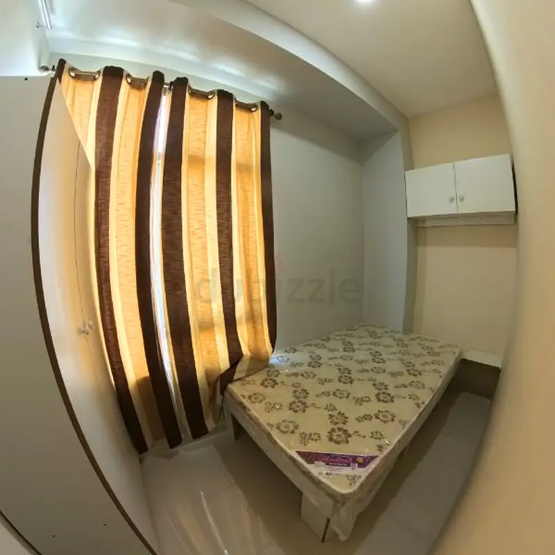 Apartment Less Crowded Widow Partition Solo New Dubai