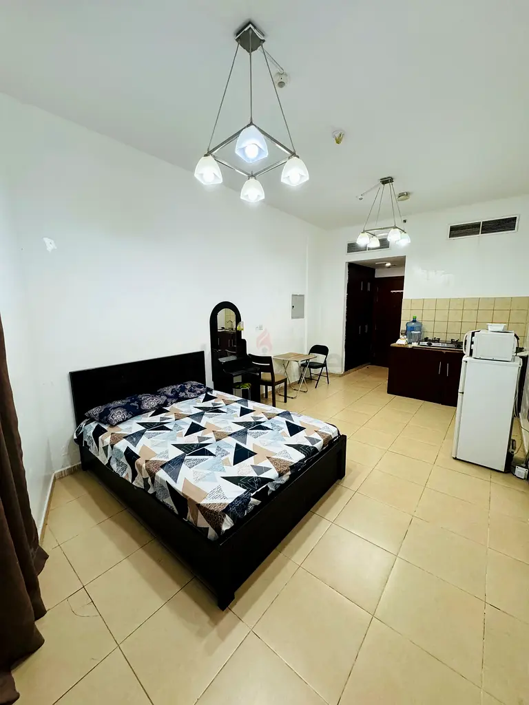 Apartment BRAND NEW BUILDING 1 MIN FROM METRO Dubai